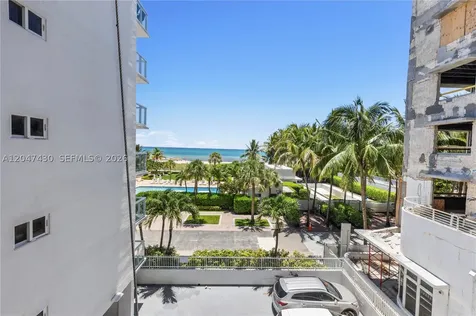 2457 Collins Avenue Miami Beach FL 33140