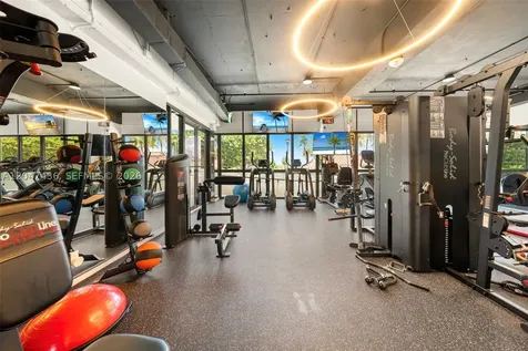 2555 Collins Avenue Miami Beach FL 33140