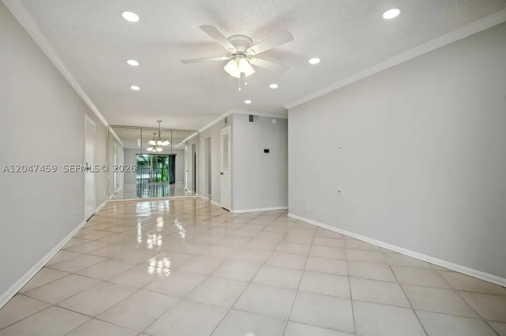 6209 Bay Club Drive Fort Lauderdale FL 33308