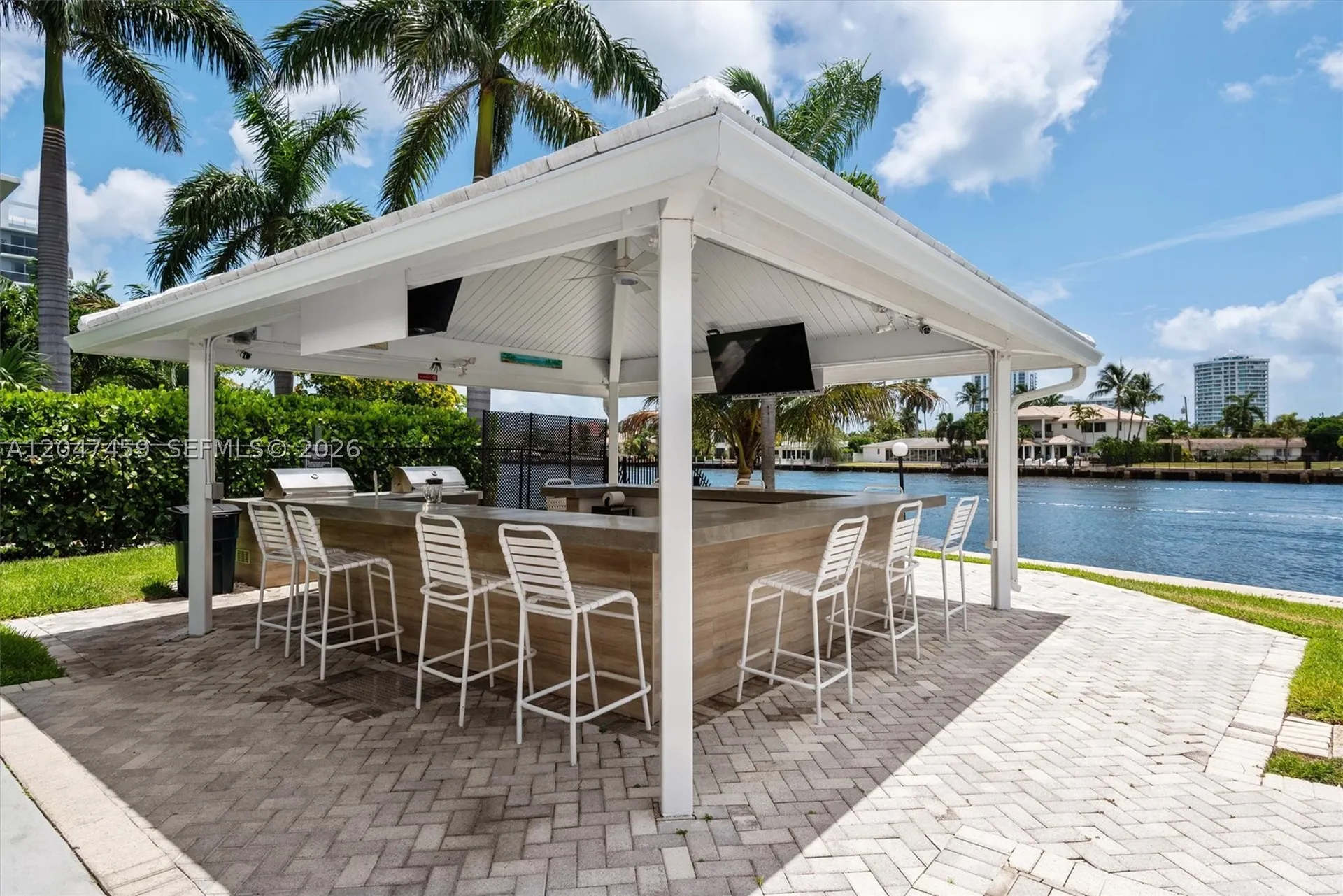 6209 Bay Club Drive Fort Lauderdale FL 33308