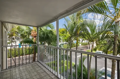 6209 Bay Club Drive Fort Lauderdale FL 33308