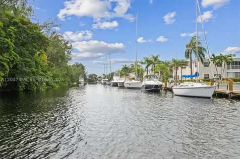 6209 Bay Club Drive Fort Lauderdale FL 33308