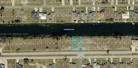 2829 Diplomat Parkway W Cape Coral FL 33993