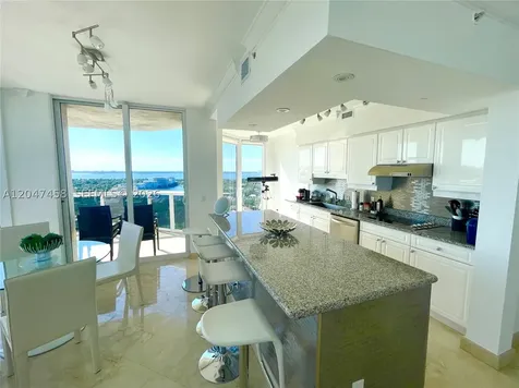 4775 Collins Avenue Miami Beach FL 33140