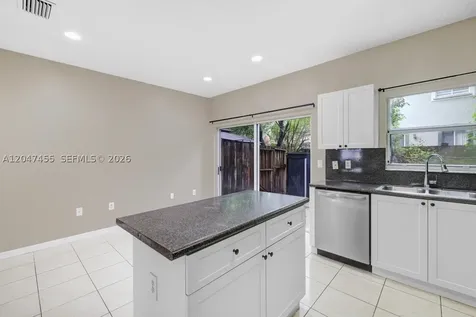 2943 SE 15th Terrace Homestead FL 33035