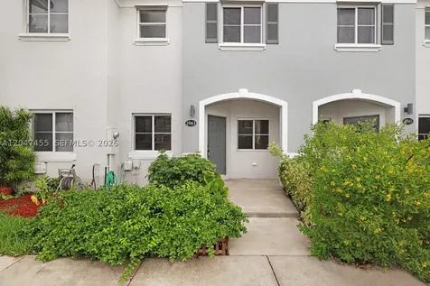 2943 SE 15th Terrace Homestead FL 33035
