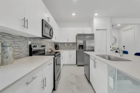 3538 W 108th Street Hialeah FL 33018