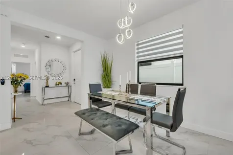 3538 W 108th Street Hialeah FL 33018