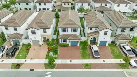 3538 W 108th Street Hialeah FL 33018