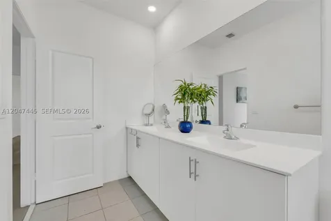 3538 W 108th Street Hialeah FL 33018