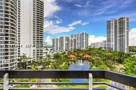 19195 NE 36th Court Aventura FL 33180