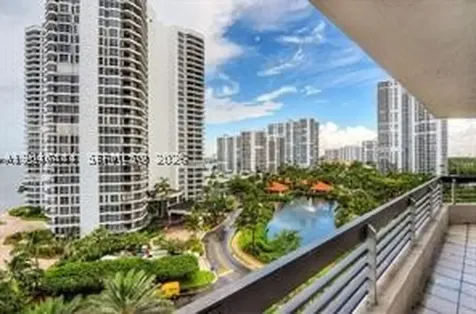19195 NE 36th Court Aventura FL 33180