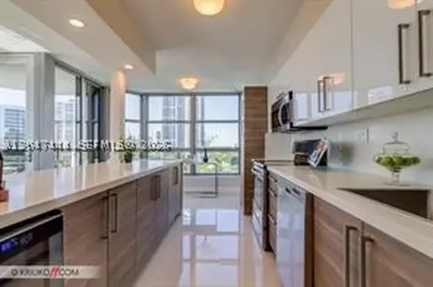 19195 NE 36th Court Aventura FL 33180