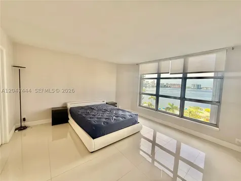 19195 NE 36th Court Aventura FL 33180