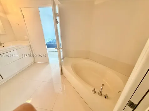 19195 NE 36th Court Aventura FL 33180