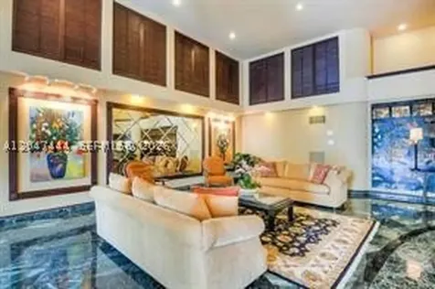 19195 NE 36th Court Aventura FL 33180