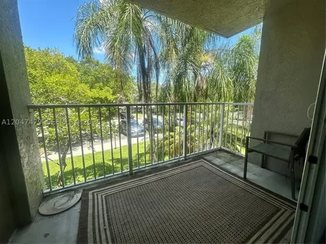 5011 Wiles Road Coconut Creek FL 33073