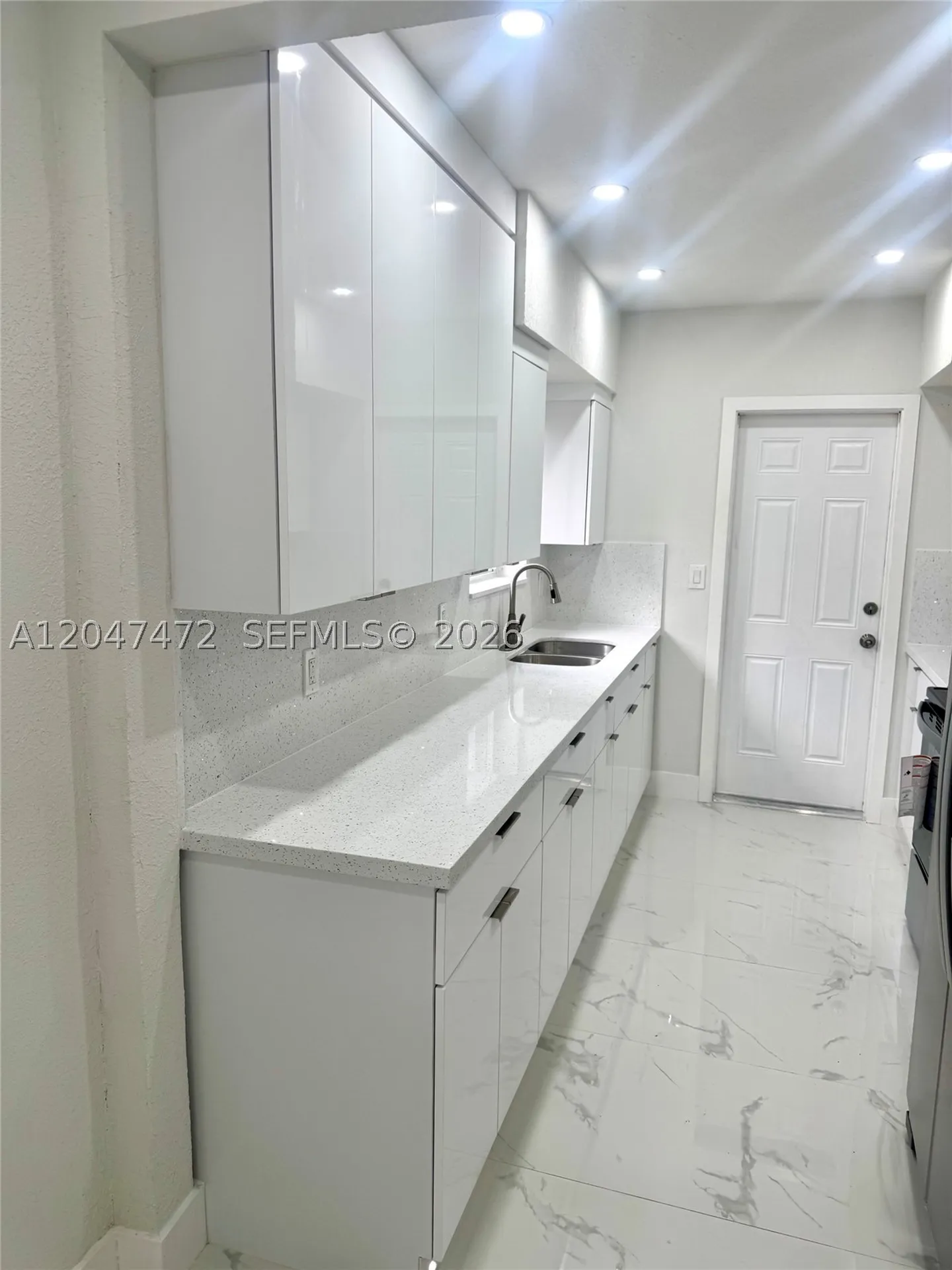 2150 N 66th Avenue Hollywood FL 33024