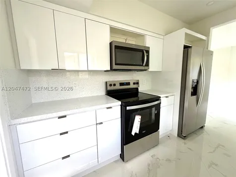 2150 N 66th Avenue Hollywood FL 33024