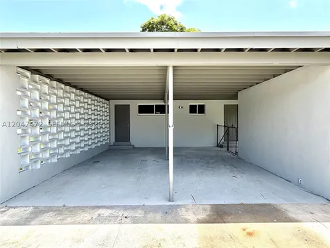 2150 N 66th Avenue Hollywood FL 33024