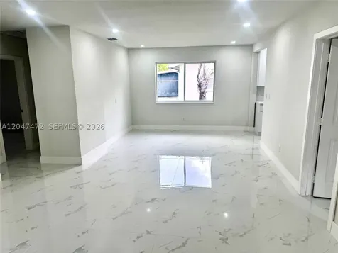 2150 N 66th Avenue Hollywood FL 33024