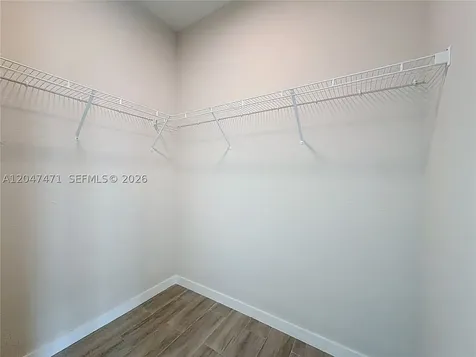 402 NW 41st Street Oakland Park FL 33309