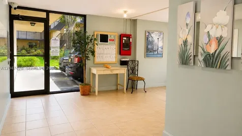6655 W Broward Boulevard Plantation FL 33317