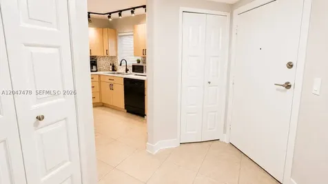6655 W Broward Boulevard Plantation FL 33317