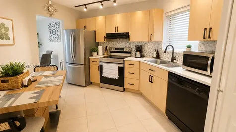 6655 W Broward Boulevard Plantation FL 33317