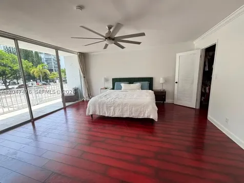 926 NE 27th Avenue Hallandale Beach FL 33009