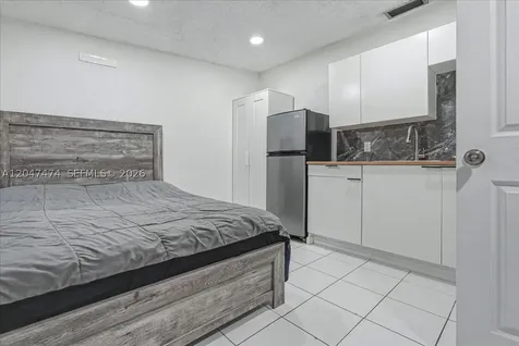 7850 W 16th Avenue Hialeah FL 33014
