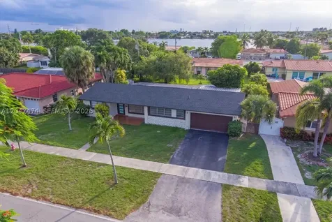 7850 W 16th Avenue Hialeah FL 33014