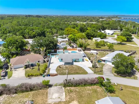 3730 Maple Street Other City - In The State Of Florida FL 32976