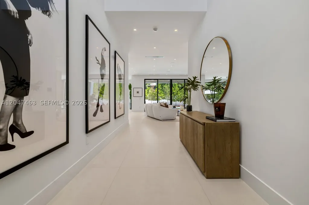 1051 NE 2nd Terrace Boca Raton FL 33432