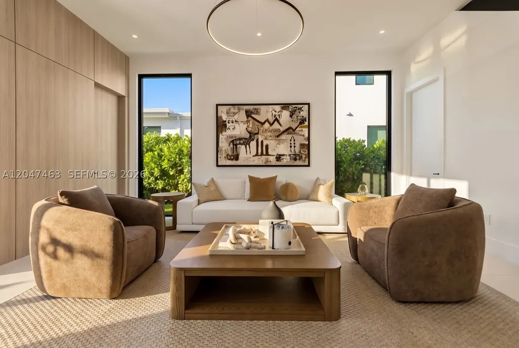 1051 NE 2nd Terrace Boca Raton FL 33432