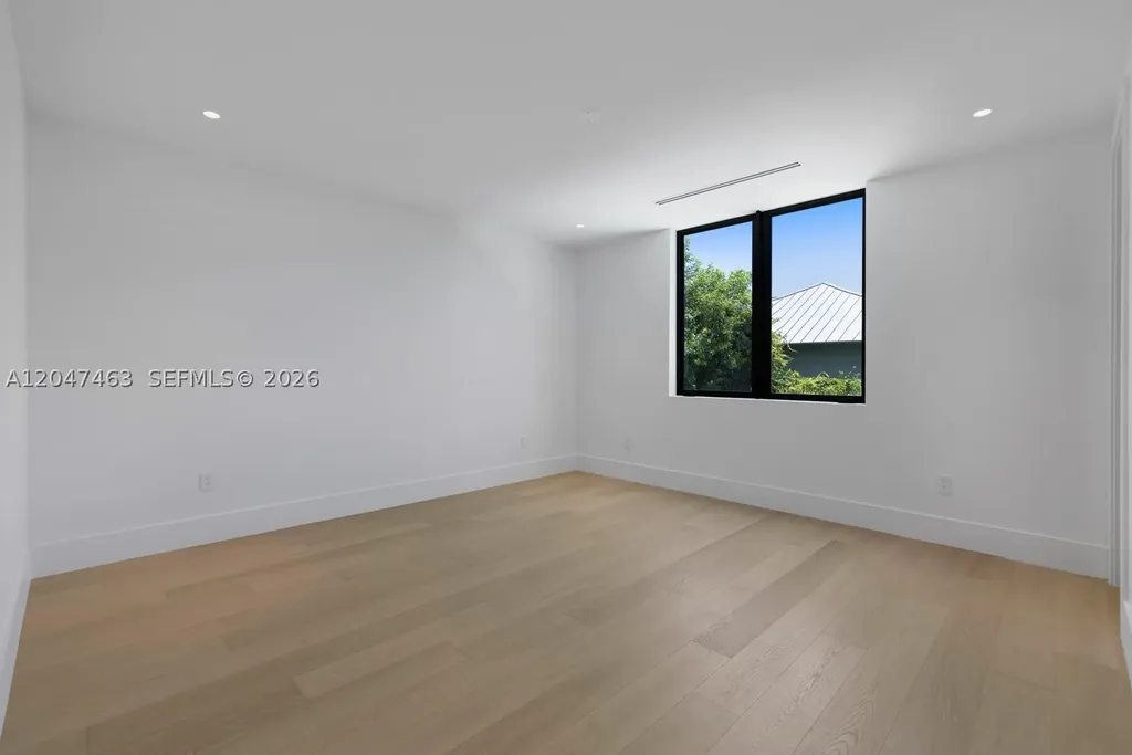 1051 NE 2nd Terrace Boca Raton FL 33432