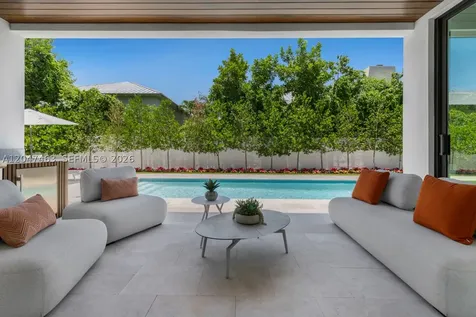 1051 NE 2nd Terrace Boca Raton FL 33432