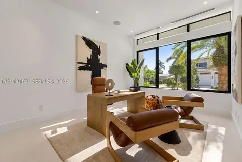 1051 NE 2nd Terrace Boca Raton FL 33432