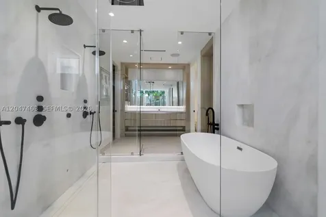 1051 NE 2nd Terrace Boca Raton FL 33432