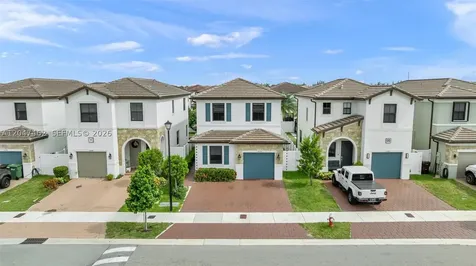 3538 W 108th Street Hialeah FL 33018