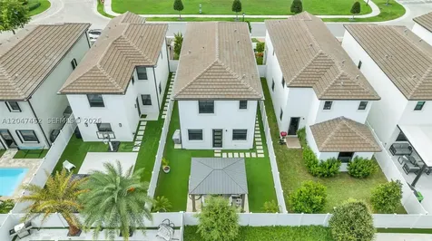 3538 W 108th Street Hialeah FL 33018