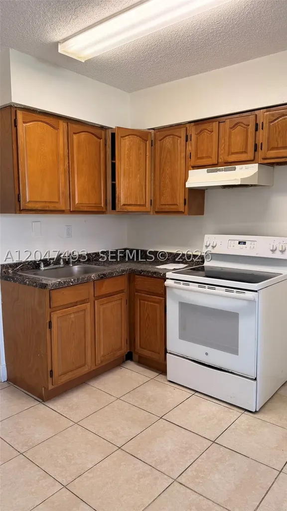 978 SW 10th Drive Pompano Beach FL 33060