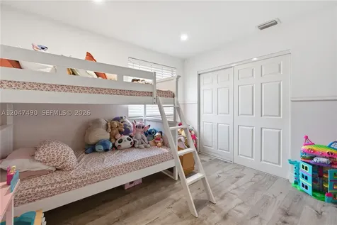 11862 NW 11th Street Pembroke Pines FL 33026
