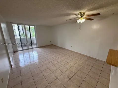10000 NW 80th Court Hialeah Gardens FL 33016