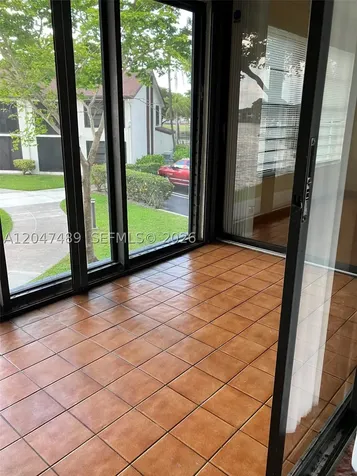 204 Lake Pointe Drive Oakland Park FL 33309
