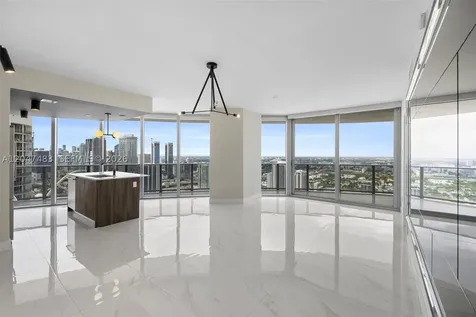 488 NE 18th Street Miami FL 33132