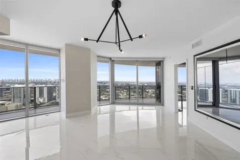 488 NE 18th Street Miami FL 33132