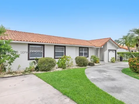 9840 SW 3rd Street Miami FL 33174