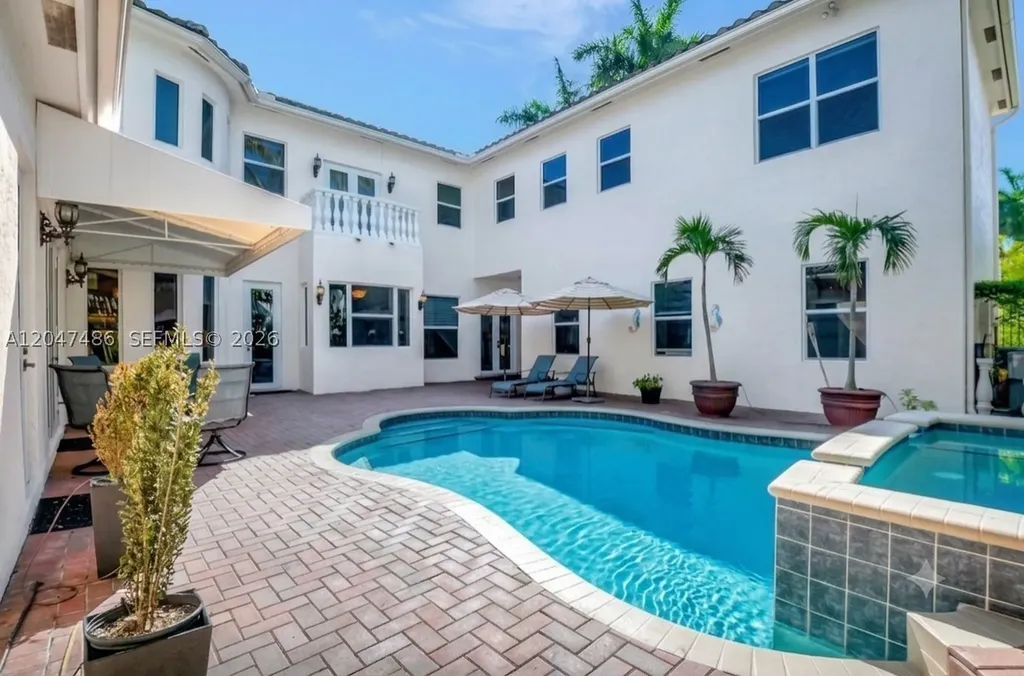 375 SW 16th Street Boca Raton FL 33432