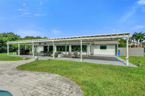 22421 SW 184th Avenue Miami FL 33170